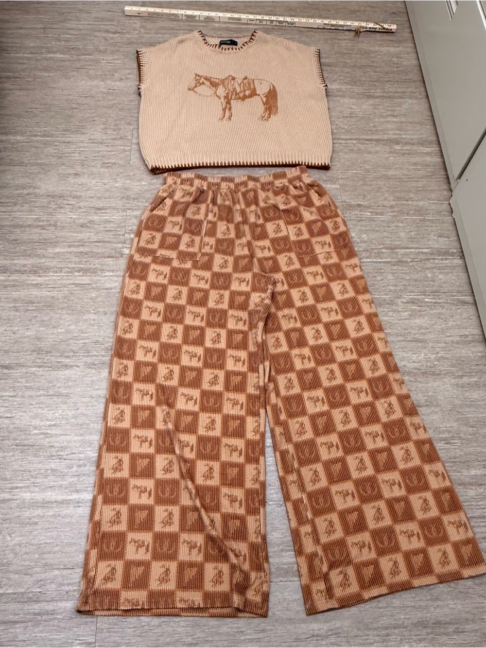 Wide Leg Knit Pants in Beige & Brown - Horse Pattern